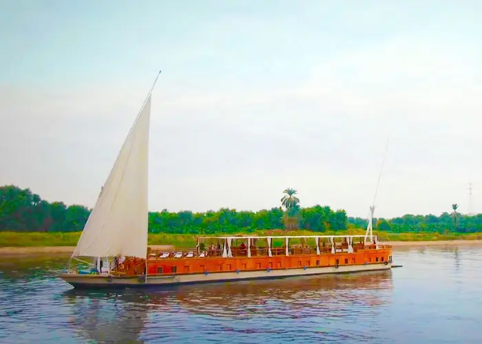 Is Nile Cruise worth it? Travel tips about sailing the Nile 65 Dahabiya Nuun and Nuut