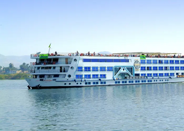 Is Nile Cruise worth it? Travel tips about sailing the Nile 44 esadora nile cruise