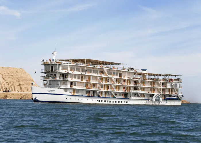 Is Nile Cruise worth it? Travel tips about sailing the Nile 70 Lake Nasser Cruise