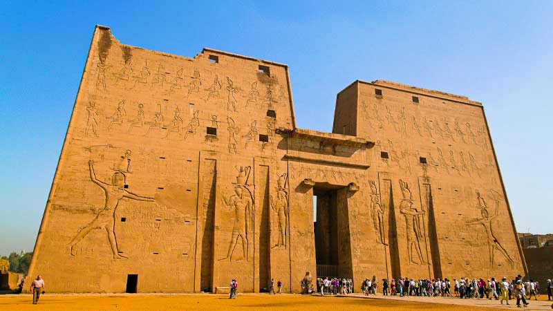 Ancient-Egypt-monuments-Edfu-Temple