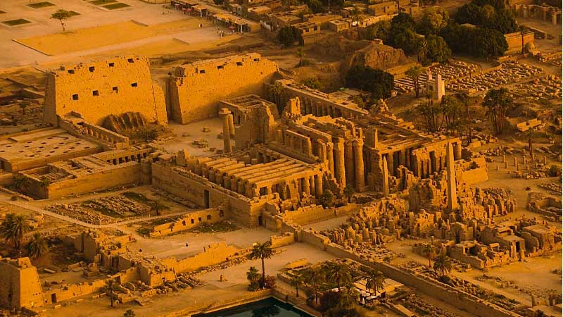 Egyptian-landmark-Karnak-Temple-Complex
