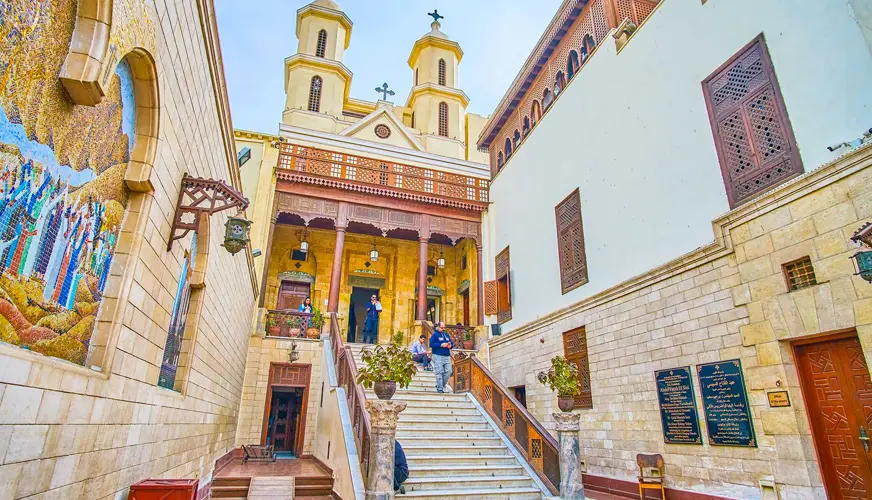How To Celebrate Christmas in Egypt in 2026? 16 Hanging Church