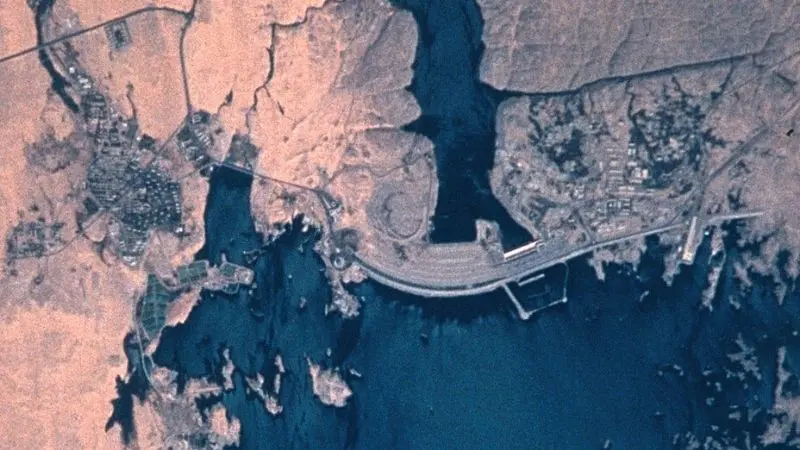Aswan High Dam 6 The geographical location of the great Aswan Dam