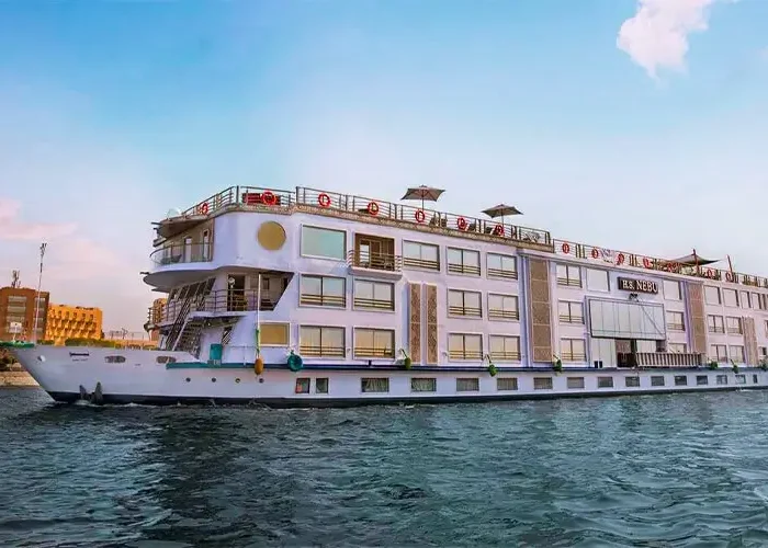 Nile cruise
